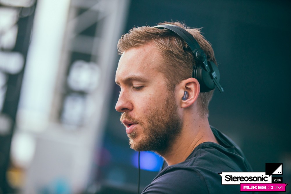 Calvin Harris Drops Brand New Collab Outside His Usual Style [MUST